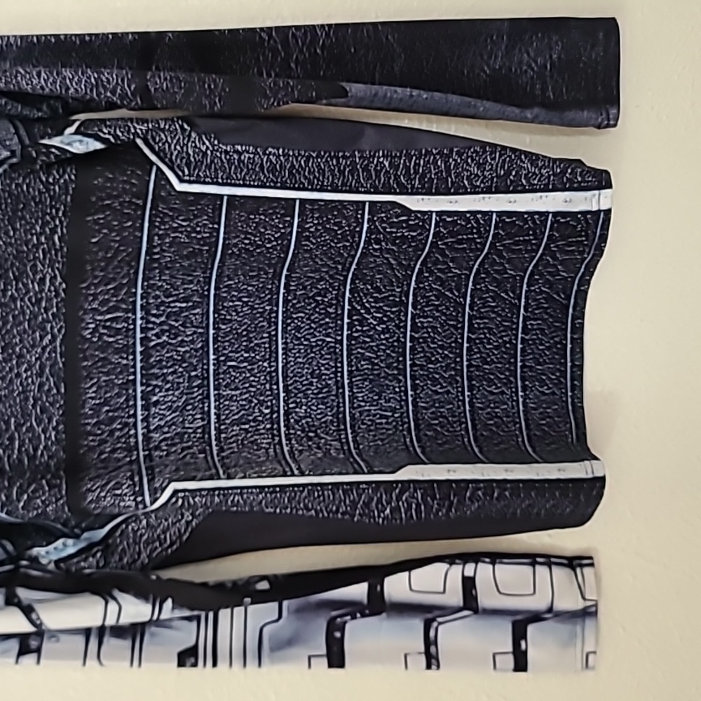 Marvel Winter Soldier Mens Graphic Compression Long Sleeve 3D Print Shirt Sz 2XL - Picture 15 of 15